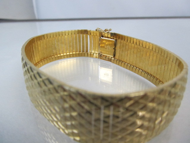 lot 71 image: NICE Mens Signed Italian Gold Plated STERLING SILVER Bracelet