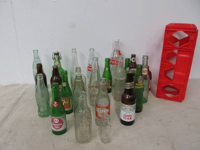lot 114 image: Lot of Vintage Soda etc Bottles