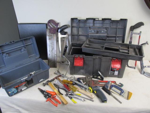 lot 96 image: 2 Toolboxes wTools
