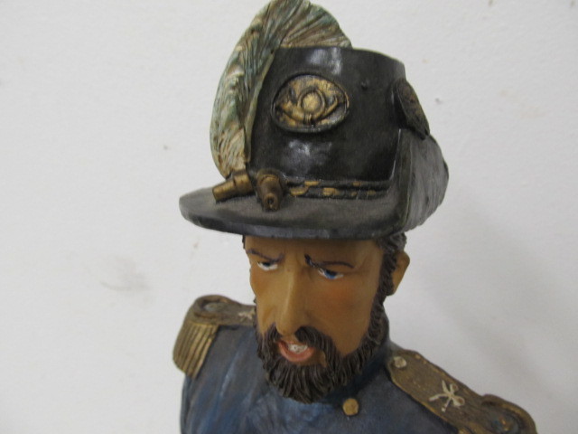 lot 150 image: Large Civil War General Statue