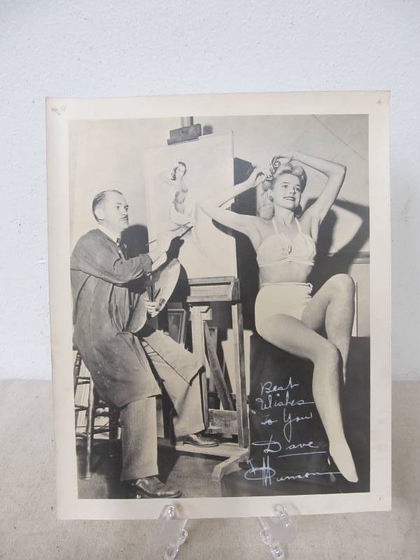 lot 7 image: Rare Orig 1940s Brown & Bigelow PinupIllustration Artist Signed Photograph