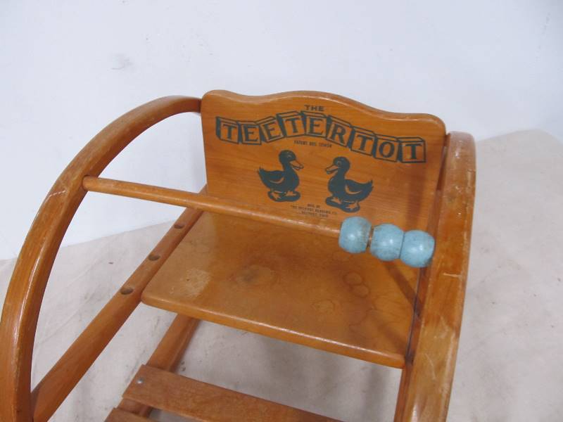 lot 133 image: Vintage Childs Wooden TEETERTOT Rocking Chair Toy