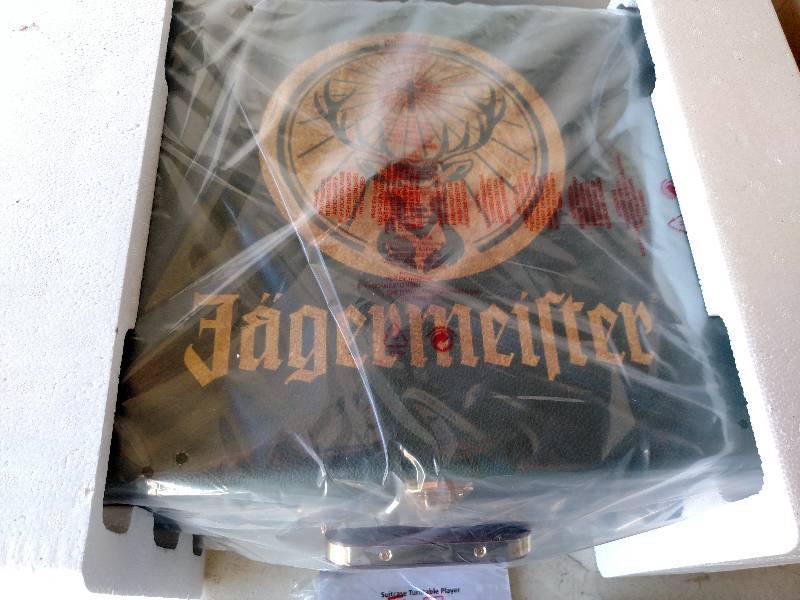 lot 10 image: Jgermeister Suitcase Turn Table, ...