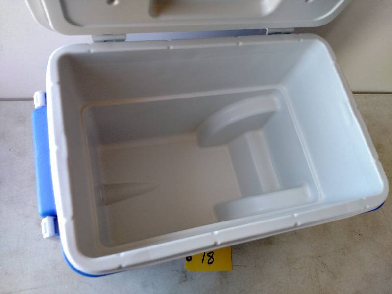 lot 18 image: Coleman Skyy Vodka Rolling Cooler, ...