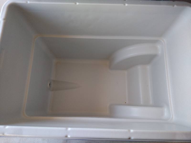 lot 19 image: Coleman Skyy Vodka Rolling Cooler, ...