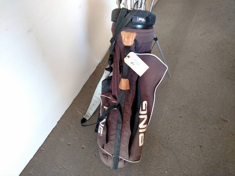 lot 29 image: Tour Classic Golf Clubs, Includes I...