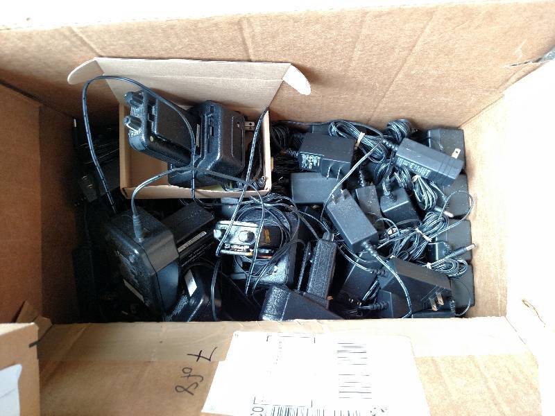 lot 174 image: Quantity Motorola Minitor V Radios ...