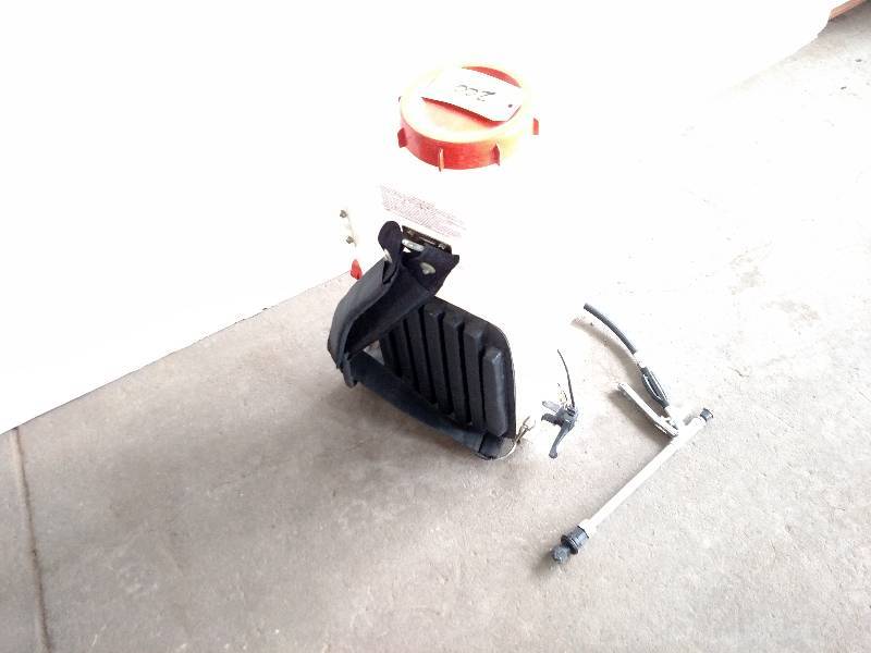 lot 200 image: Echo SHR-2100 Backpack Sprayer, Nee...