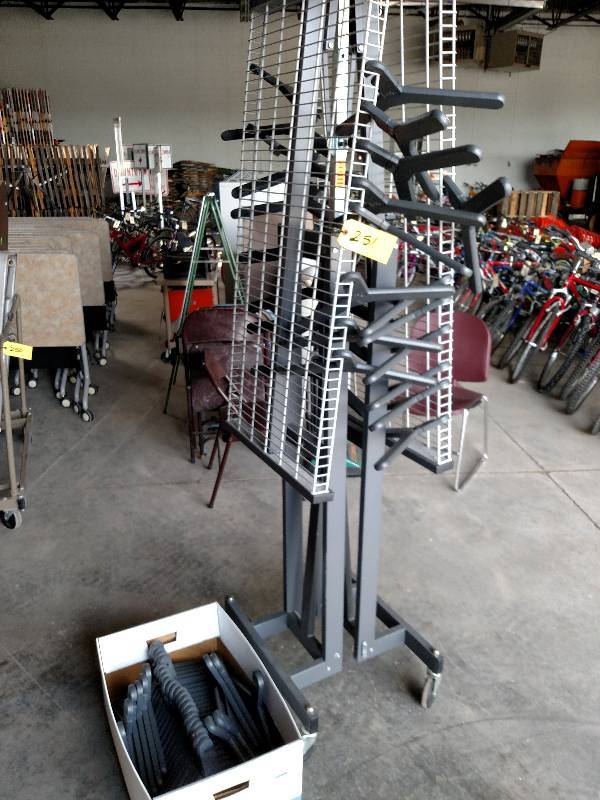 lot 251 image: Portable Folding Coat Tree with Han...