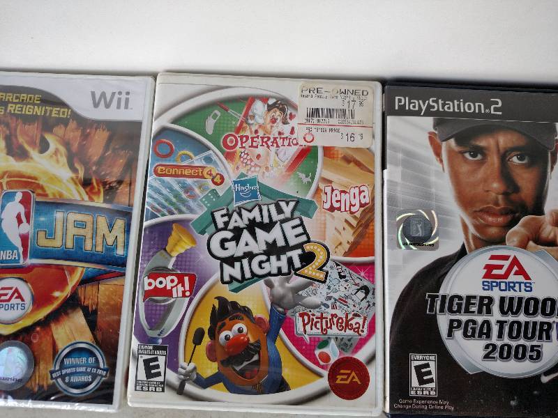 lot 290 image: (7) Asstd Video Games...