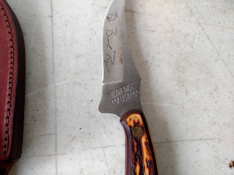 lot 307 image: Bear MGC Knife...