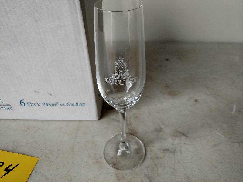 lot 324 image: (6) Gruet 8 oz. Champagne Glasses...