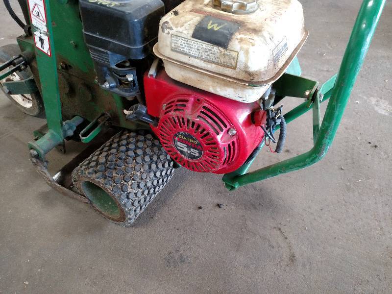 lot 121 image: Ryan Model 544945 Sod Cutter, 78.5 ...