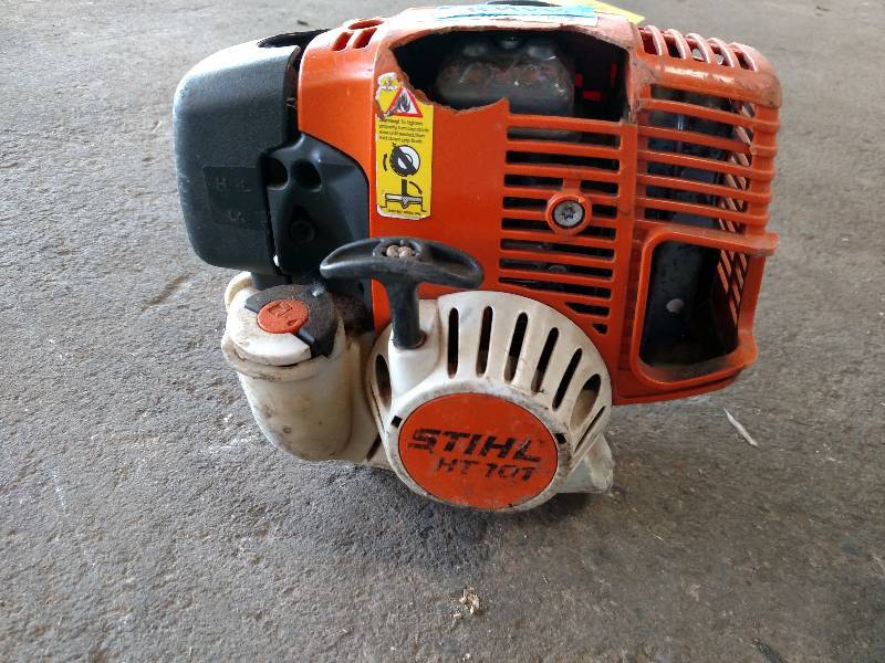 lot 132 image: Stihl HT101 Telescopic Gas Pole Saw...