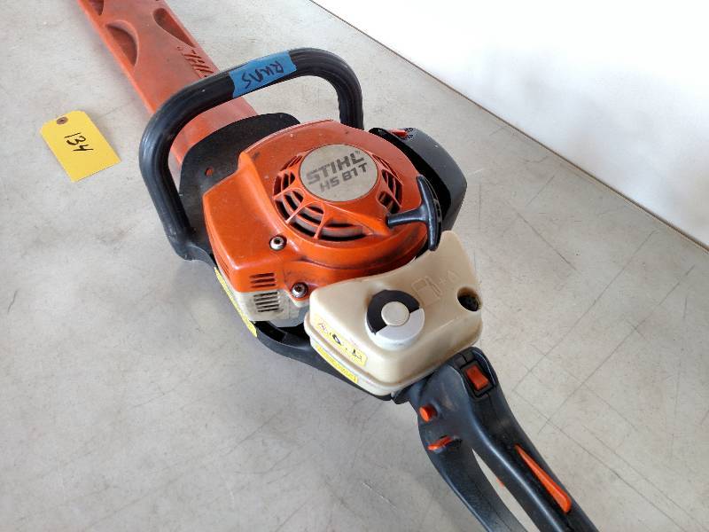 lot 134 image: Stihl HS81T Gas Hedge Trimmer, Work...