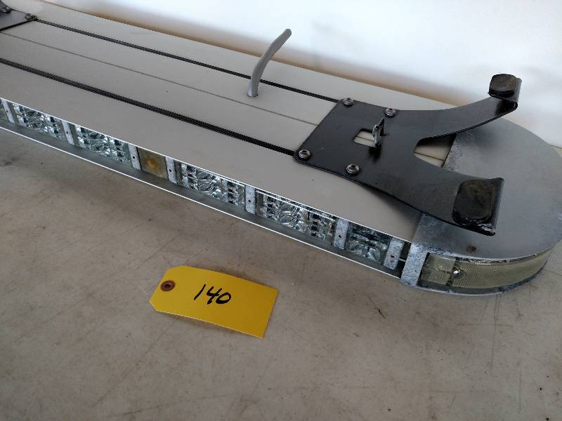lot 140 image: Tomar Light Bar, Works...