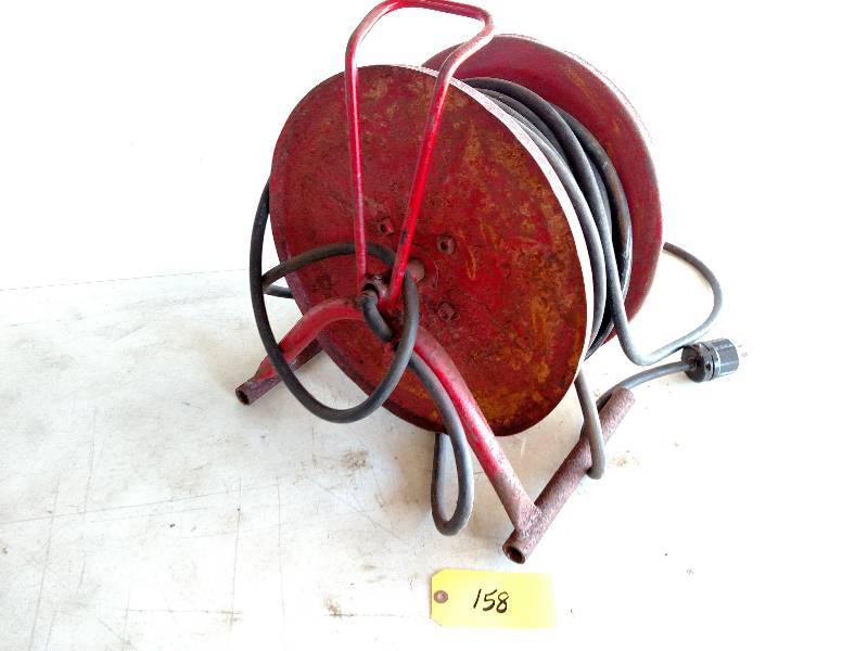 lot 158 image: Edwards Cord Reel with 220 Volt Cor...