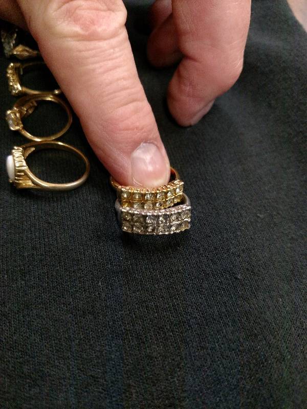 lot 351 image: (6) Asstd Rings...