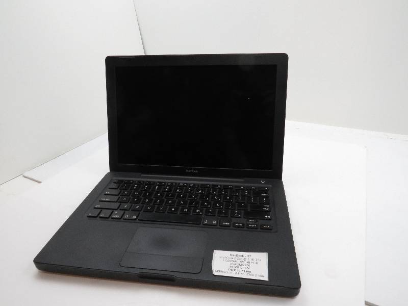 lot 1 image: MACBOOK 2007 LAPTOP COMPUTER