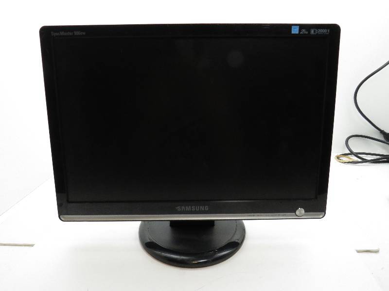 lot 9 image: SAMSUNG MONITOR WITH STAND