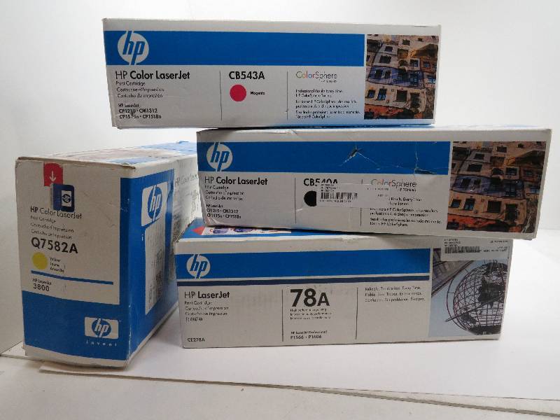 lot 41 image: LOT OF 4 HP LASERJET TONERS
