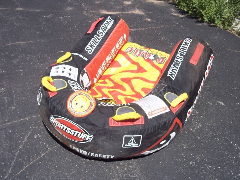 lot 11 image: One Person Towable Slalom