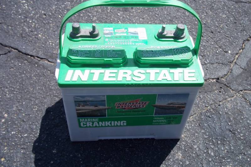 lot 21 image: Interstate Deep Cycle Marine Cranking Battery