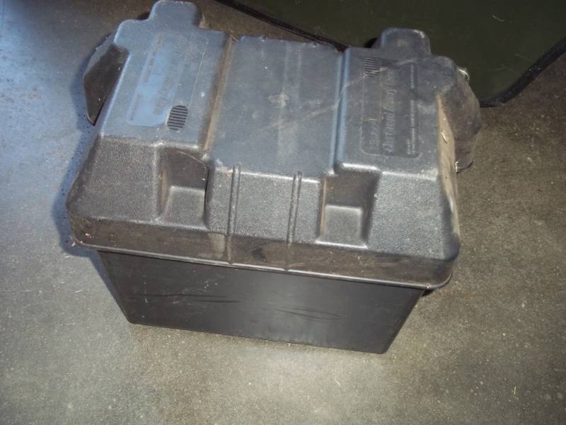 lot 58 image: Battery Box