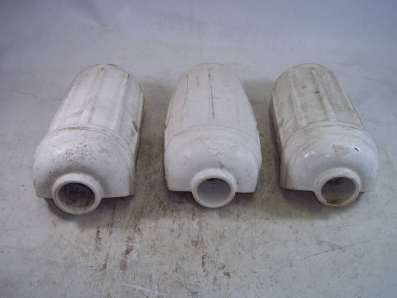 lot 62 image: 3 Dock Corner Bumpers
