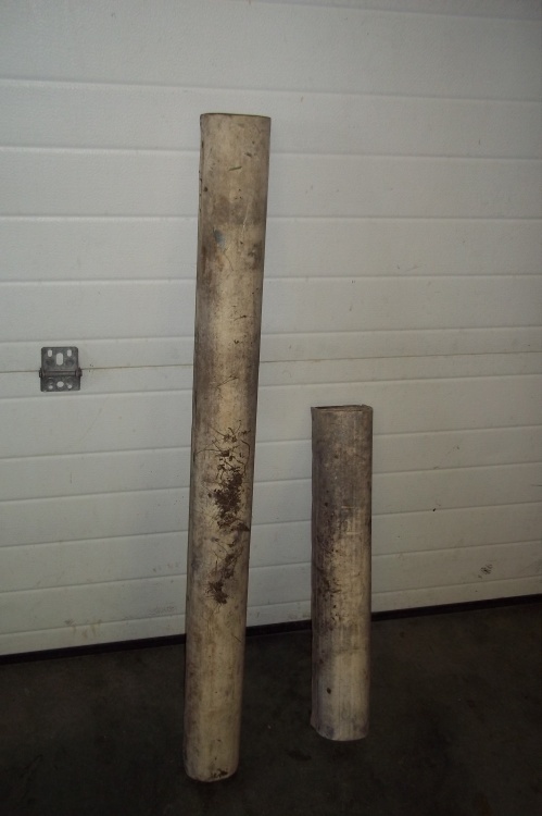 lot 93 image: Pair of Dock Bumpers