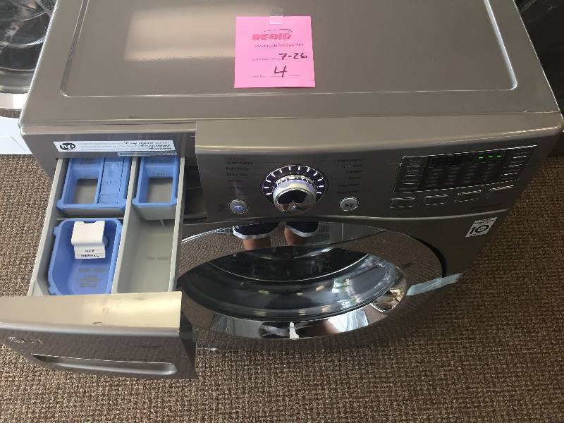 lot 4 image: NEW SCRATCH & DENT LG 4.5 cu. ft. High Efficiency Front Load Washer with Steam in Graphite Steel- MODEL#WM3670HVA