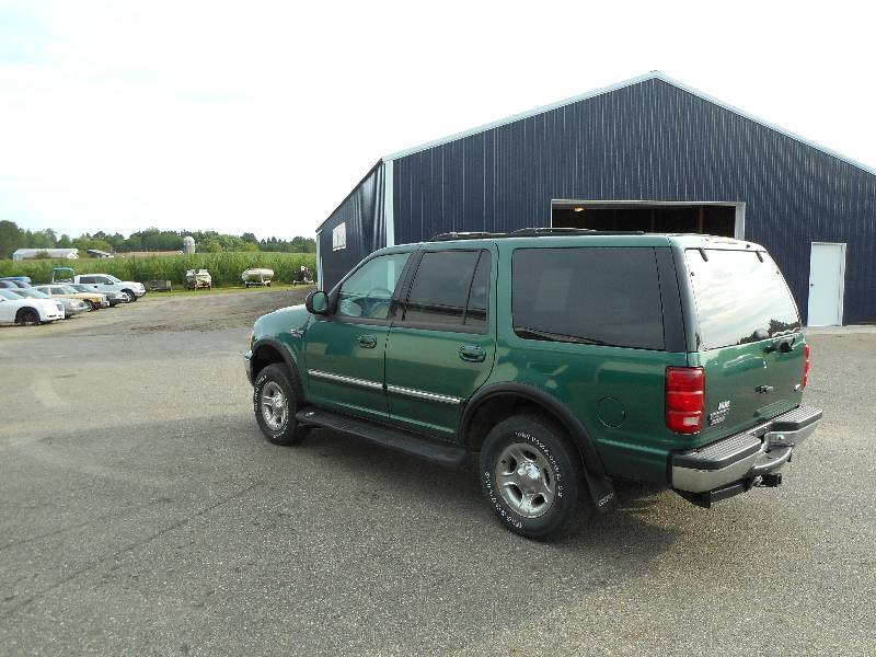 lot 2 image: 1999 Ford Expedition 4x4