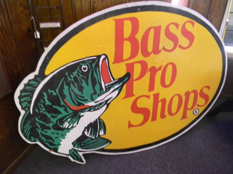 lot 1 image: RARE AUTHENTIC - 6FT WIDE 4FT HIGH BASS PRO SHOP SIGN - AWESOME PIECE SEE PICTURES