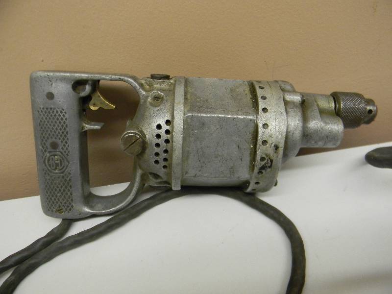 1916: Black & Decker Electric Drill