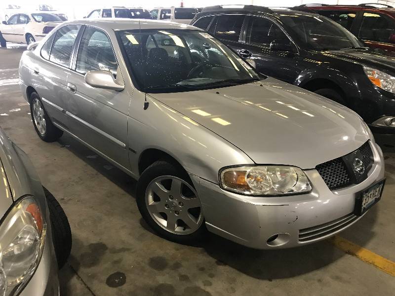 lot 8 image: 2006 Nissan Sentra 1.8S Special Edition