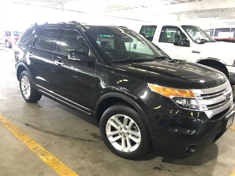 lot 15 image: 2013 Ford Explorer XLT 4x4