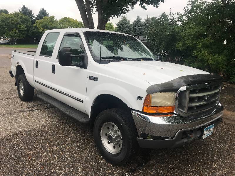 lot 20 image: 2000 Ford F-250 XLT V10