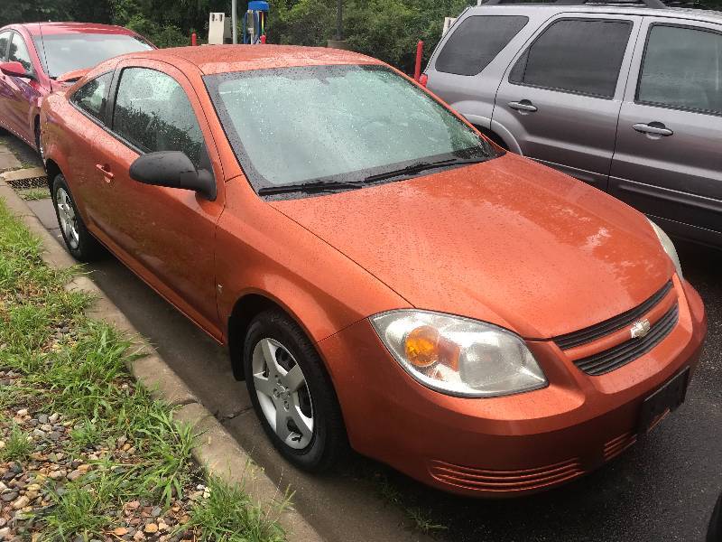 lot 25 image: 2007 Chevrolet Cobalt LT