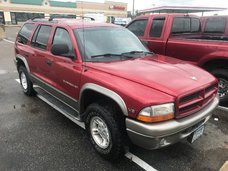 lot 26 image: 1999 Dodge Durango 4x4 V8