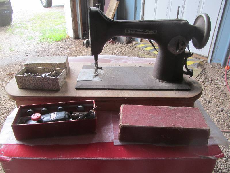 Vintage New Home sewing Machine