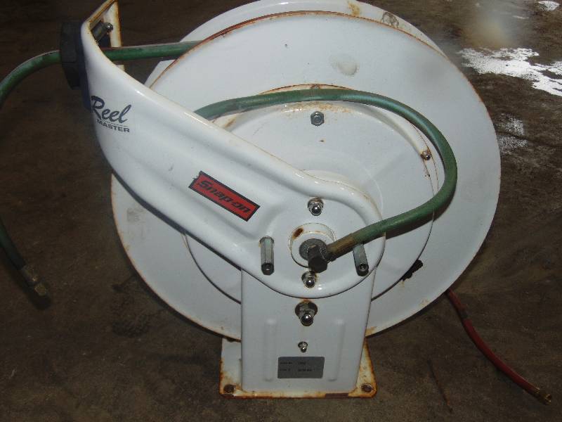 lot 13 image: Reel Master Torch Hose Reel