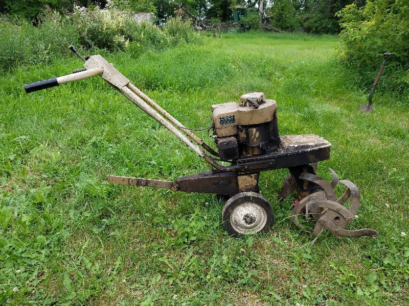 lot 41 image: Tiller