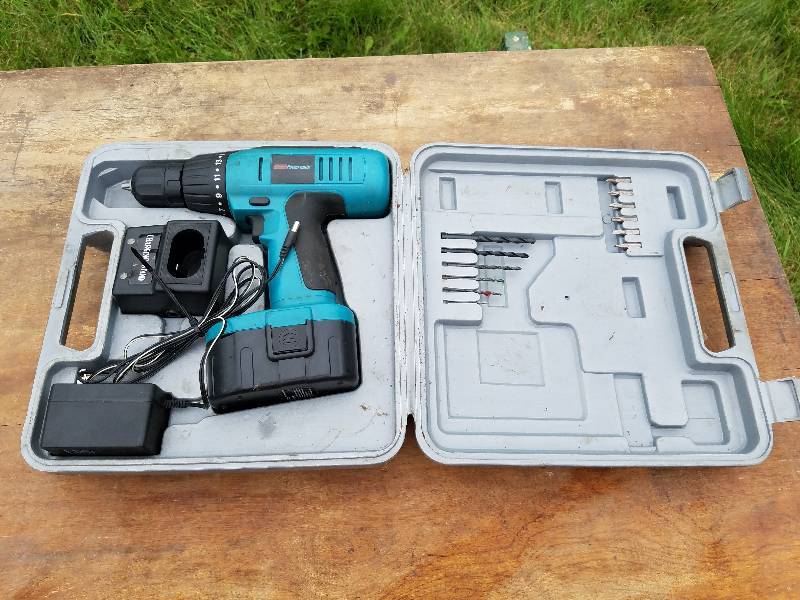 lot 52 image: Coleman Cordless Drill and Case