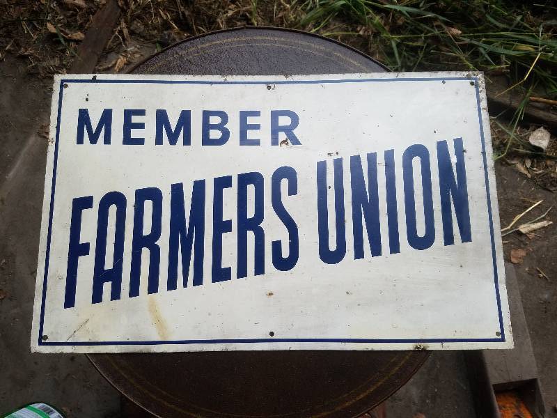 lot 54 image: 16 x 10 inch Tin Farmers Union Sign