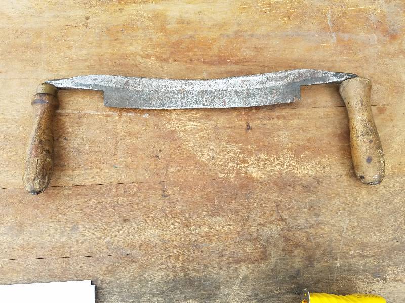 lot 59 image: 16 long Draw Blade