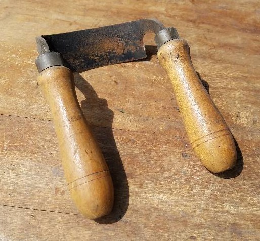 lot 79 image: 4 Draw Blade