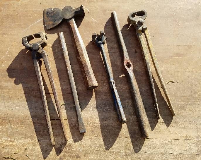 lot 124 image: Mix lot of Tools