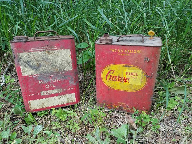 lot 159 image: 2 gallon antique gas cans