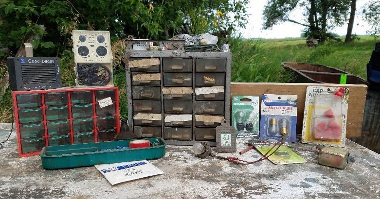 lot 188 image: Mix lot of auto bulbs and small parts plus a parts organizer full