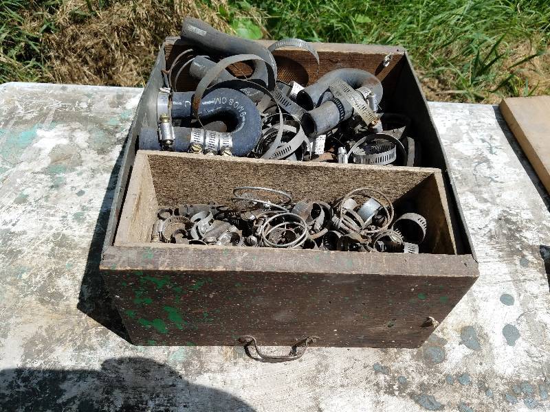 lot 190 image: Lot of Hose and Hose Clamps